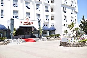 Roseira Beach Resort