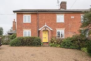 46 Ivy Cottage