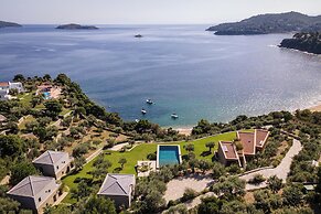Pelagoon Skiathos