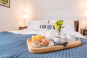 Rest Ashored, Aldeburgh