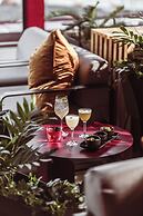 Clarion Hotel The Pier