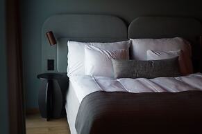 Clarion Hotel The Pier