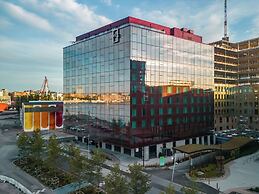 Clarion Hotel The Pier