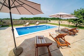 Lovely 3-bed Villa in Istria Villa Flegar