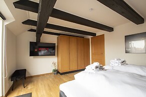 Stylish two floor Deluxe Apartment