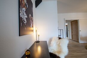 Stylish two floor Deluxe Apartment