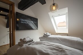 Stylish two floor Deluxe Apartment