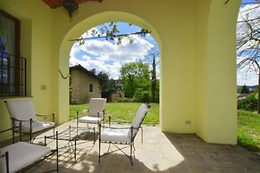 Certosa Hosue