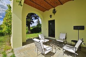Certosa Hosue