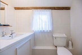 The Hayloft Boundary Farm Air Manage Suffolk