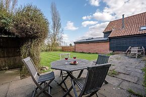 The Hayloft Boundary Farm Air Manage Suffolk