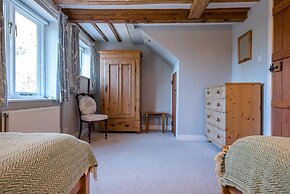 The Hayloft Boundary Farm Air Manage Suffolk