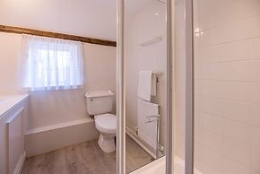 The Hayloft Boundary Farm Air Manage Suffolk