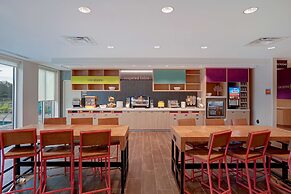 Home2 Suites by Hilton Lakewood Ranch