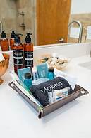 Linden Hills Retreat