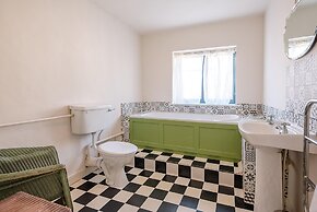 Lovely South-facing Garden, Close to Beach, Aldeburgh