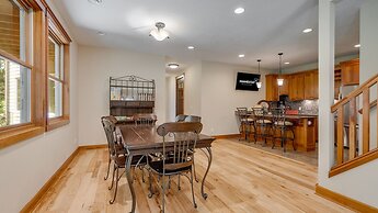 Woodhaven Retreat