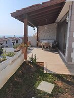 Sunset Dreamers, Captivating 1-bed Apartment