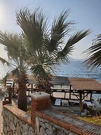 Sunset Dreamers, Captivating 1-bed Apartment