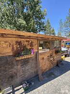 Columbia Point Resort