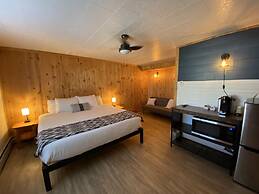 Columbia Point Resort