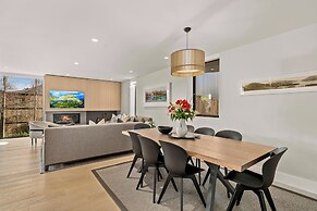 Central Queenstown Villa & Spa