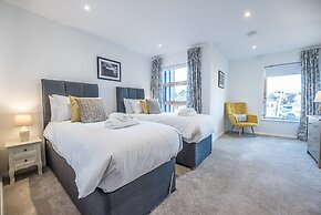 2 Deben Wharf in Woodbridge Hosted by Air Manage Suffolk