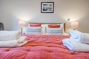 2 Deben Wharf in Woodbridge Hosted by Air Manage Suffolk