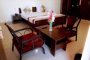 TR'S Edifice - A Luxury Guest House