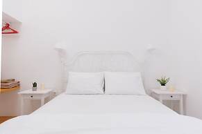 The Island Life Apartments by Konnect, Ipsos Beach