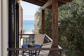 The Island Life Apartments by Konnect, Ipsos Beach