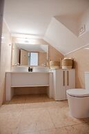 Marble Luxury Suites