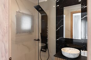 Marble Luxury Suites