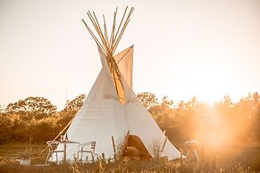 Oastbrook Glamping