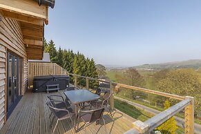 Throstle Nest Farm Lodges