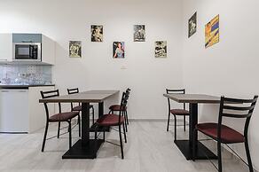 Via Aniello Falcone 72b