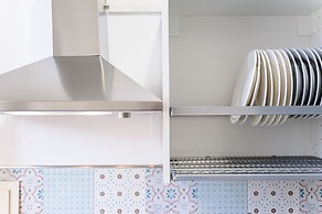 Via Aniello Falcone 72b