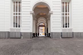 Palazzo Nan 5 Piano Scala B