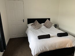 2-bed Apartment in Dumfries Close to Town Centre