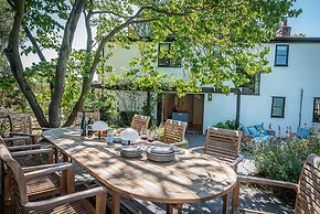 The Pond House, Westleton