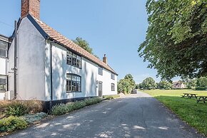 The Pond House, Westleton
