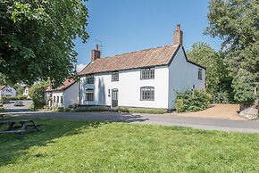 The Pond House, Westleton