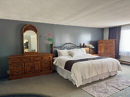 NEW AGE MOTEL INN