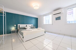 Via S Liborio - 6 Piano