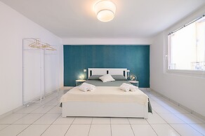 Via S Liborio - 6 Piano