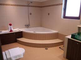 Maia Luxury Pool Villa in Afandou Rhodos