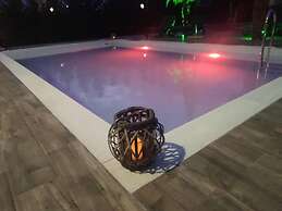 Maia Luxury Pool Villa in Afandou Rhodos