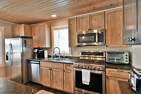 Spruce Haven 3 Bedroom Home by RedAwning