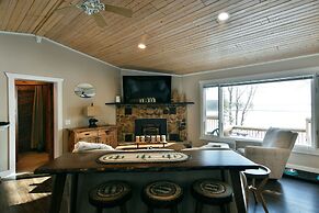 Spruce Haven 3 Bedroom Home by RedAwning