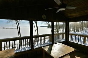 Spruce Haven 3 Bedroom Home by RedAwning